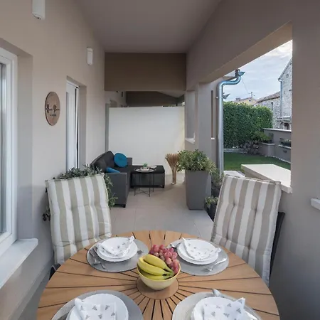 Apartment House Runa